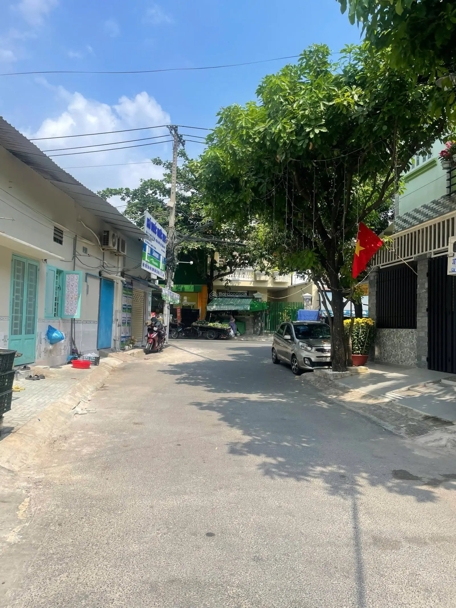 Nhà sát vách phạm văn đồng ( 6*15m ) linh tây - đường xe hơi tránh nhau - gần đh cảnh sát