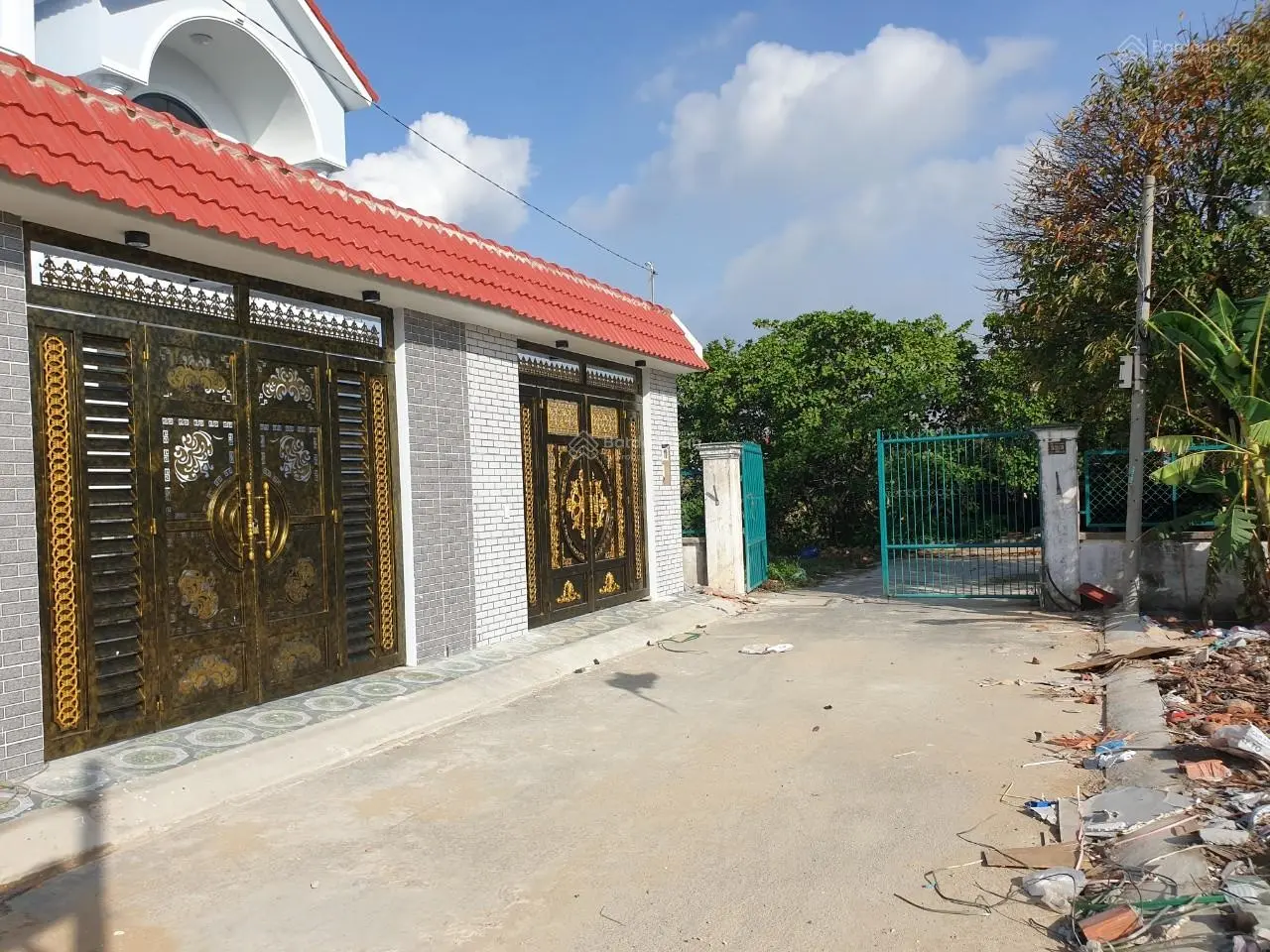 Bán 04 lô đất thổ cư DT: 5m x 24m cách đường Phan Văn Hớn 100m gần ngã 4 Bà Điểm QL 1A