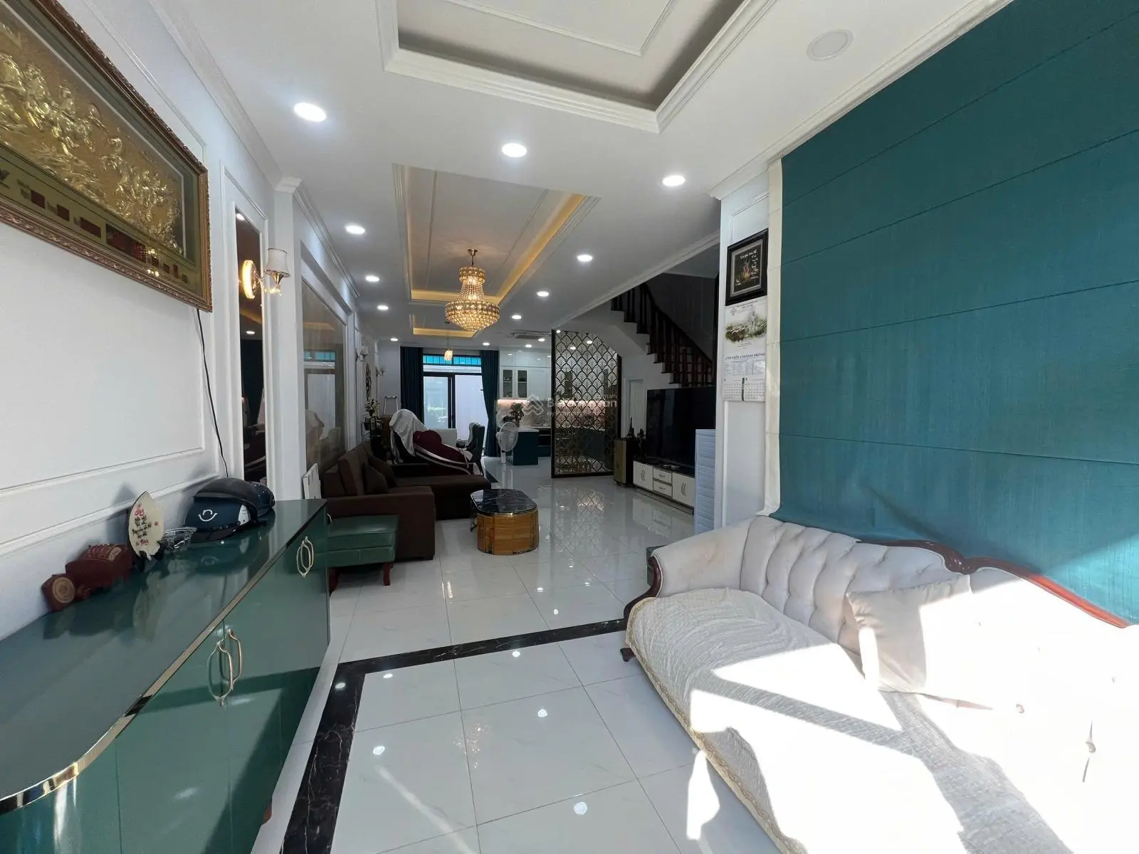 Bán nhà phố Verosa Park ngang 6mx18 full nội thất cao cấp