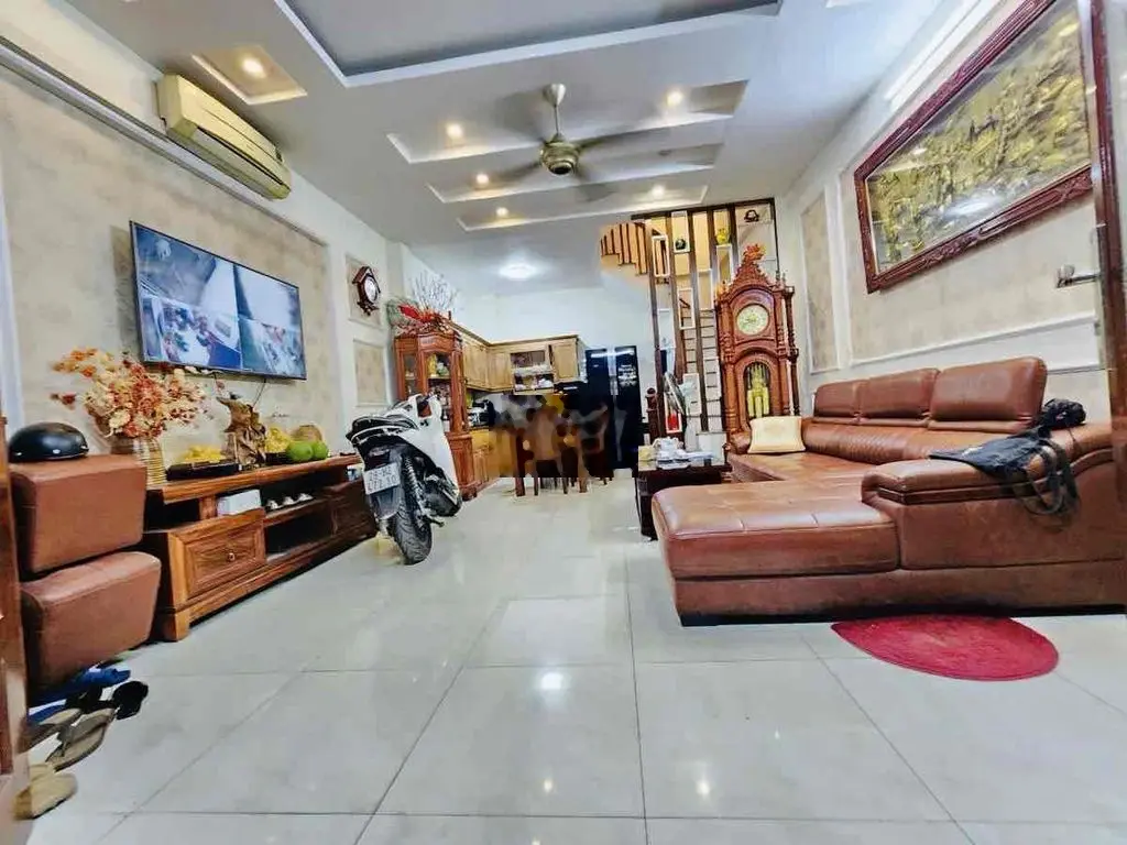 Bán nhà đẹp Khương Đình! Ngõ thông, 3 gác đỗ cạnh nhà, ra phố chỉ 40m.