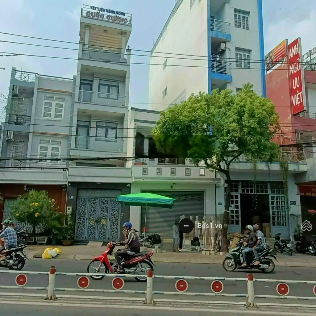 Bán nhà MT Lê Văn Quới, Q Bình Tân - 5x20m - 1 lầu đúc - 13.9 tỷ. Lh: 0917 861 ***Linh) - nắm chủ