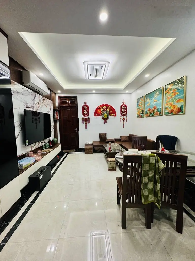 KĐG Ngô Thì Nhậm, Hà Đông, Ô tô tránh, Chị Thủy bán nhà 51m, phân lô, gần chợ, chỉ hơn 10 tỷ