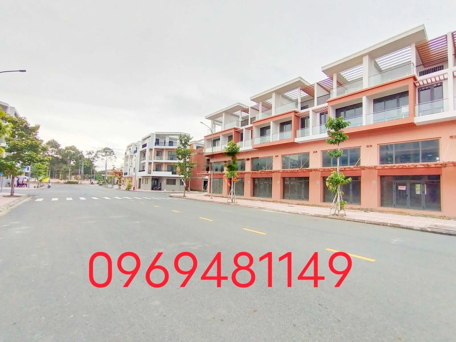 Nhà phố liền kề, phố thương mại, biệt thự