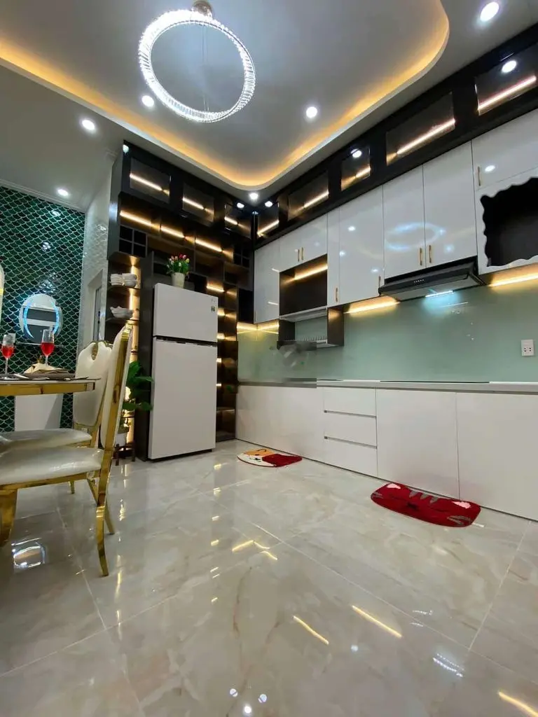 bán nhà mới xây tặng full nội thất cao cấp - kdc trường an, tp vl