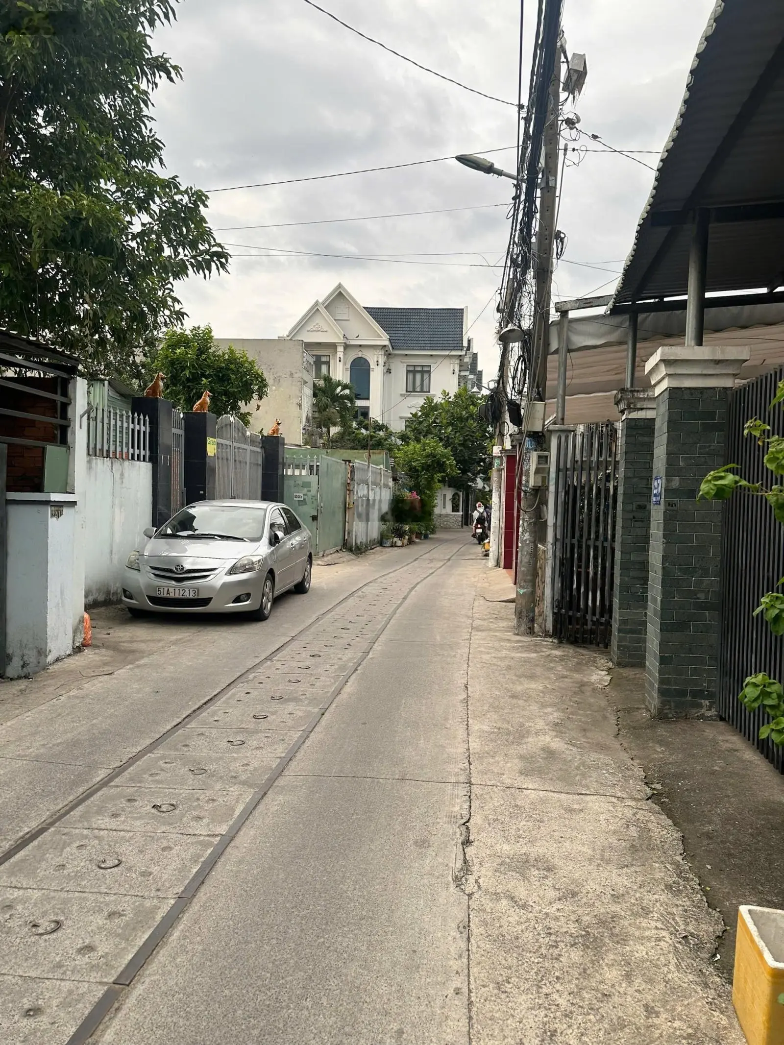Chính chủ cần bán gấp nhà cấp 4 đang cho thuê