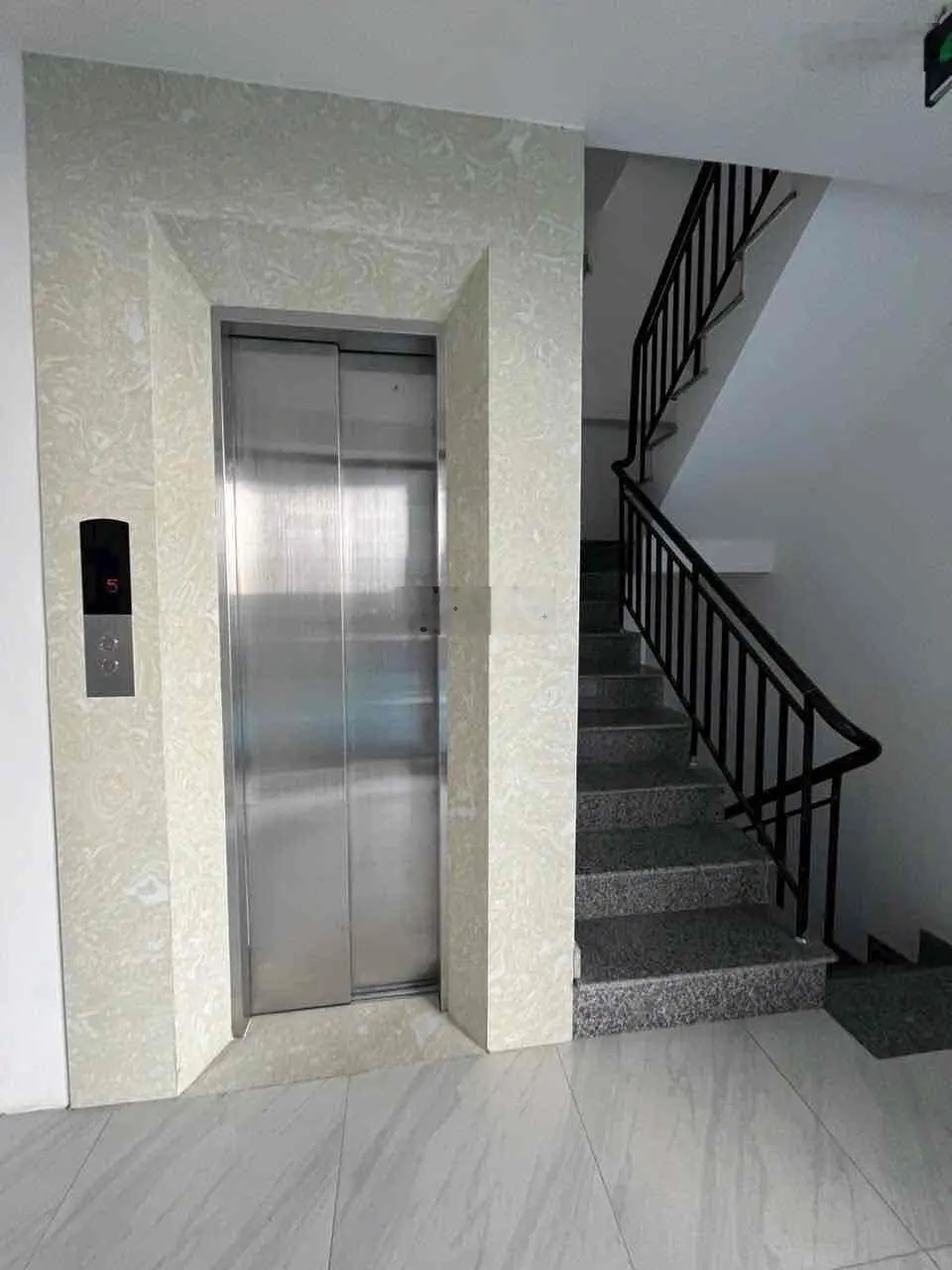 Siêu phẩm dòng tiền 60 tr/tháng phố du lịch Hà Bổng - Ra biển vài bước chân - vị trí kim cương