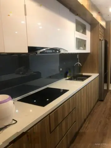 Cần bán gấp Vinhomes D'capitale 74m2, 2N, VIEW HỒ, giá đẹp 6.x tỷ