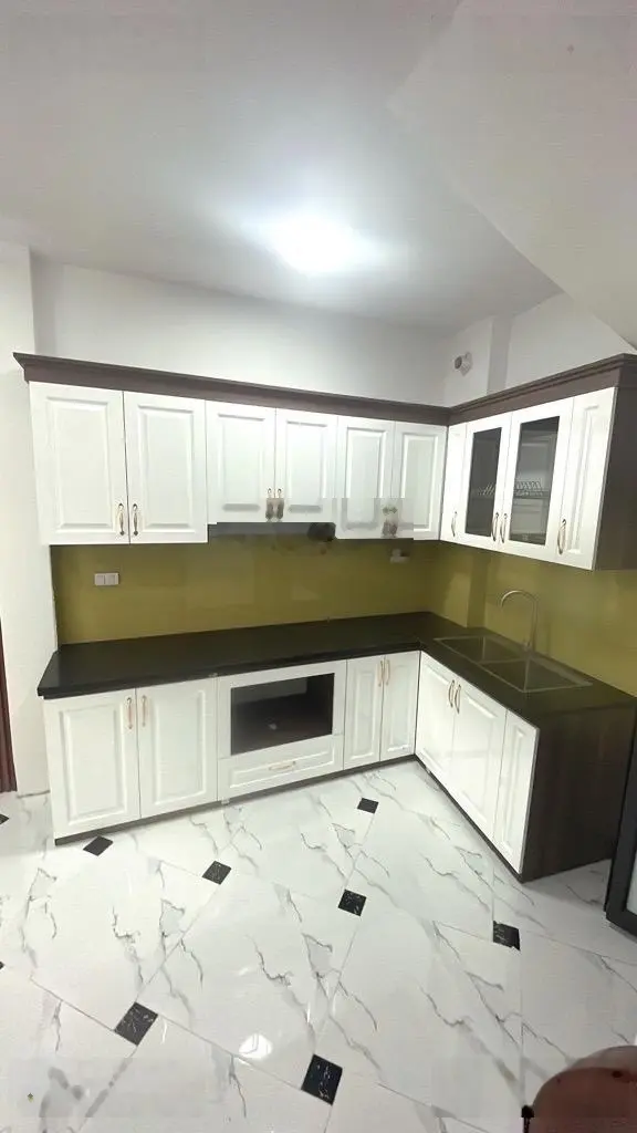 Bán nhà riêng tại Phúc Lợi, 35m2 x 5 tầng, gần phố, oto đỗ cách 20m, ngõ rộng thoáng, 4.4 tỷ hiếm