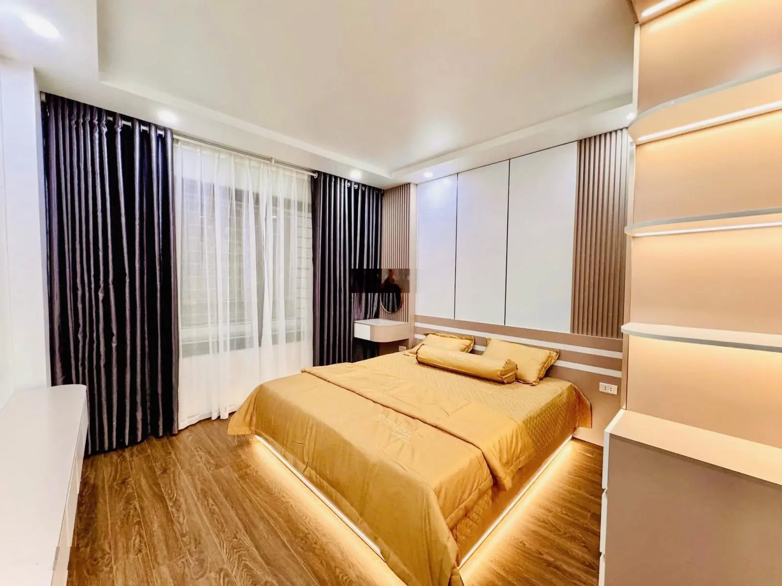 Căn nhà siêu đẹp ở 27 Võ Chí Công, Cầu Giấy, ngay ngã 4 Hoàng Quốc Việt