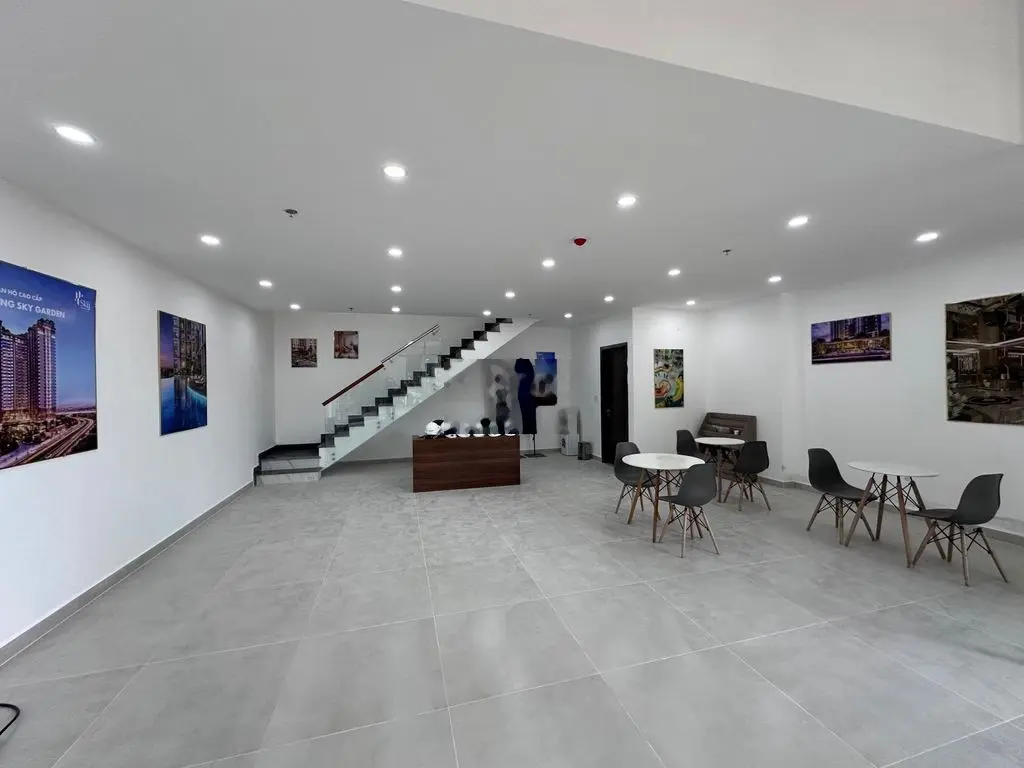 TRỐNG SẴN CH PHÚ ĐÔNG SKY GARDEN 3PN FULL NỘI THẤT GIÁ 3.95TY