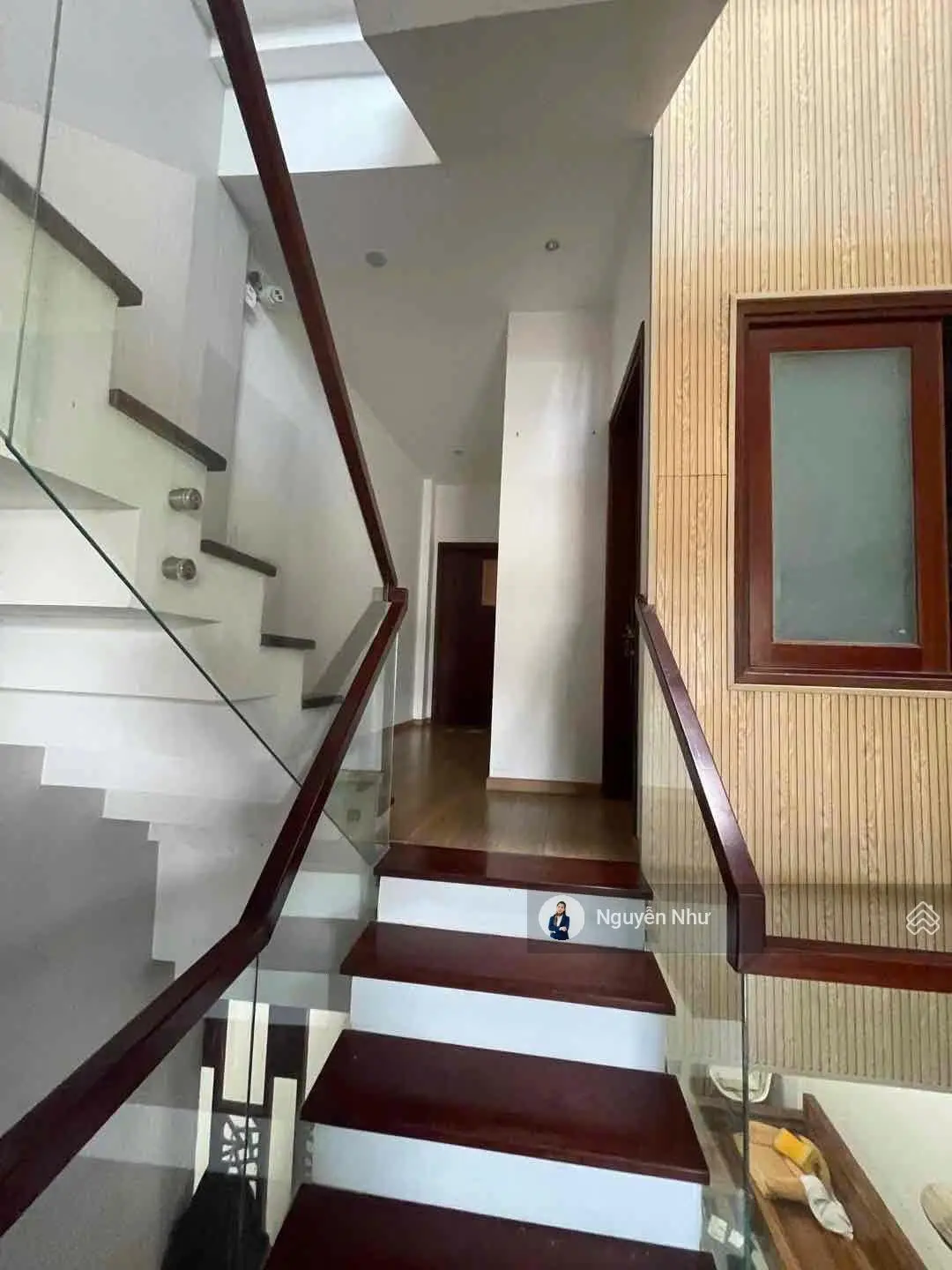 Nhà đẹp Nguyễn Công Trứ, Sơn Trà, gần Dương Đình Nghệ, 70m2 x 4 tầng, nội thất xịn, chỉ 6.8 tỷ TL