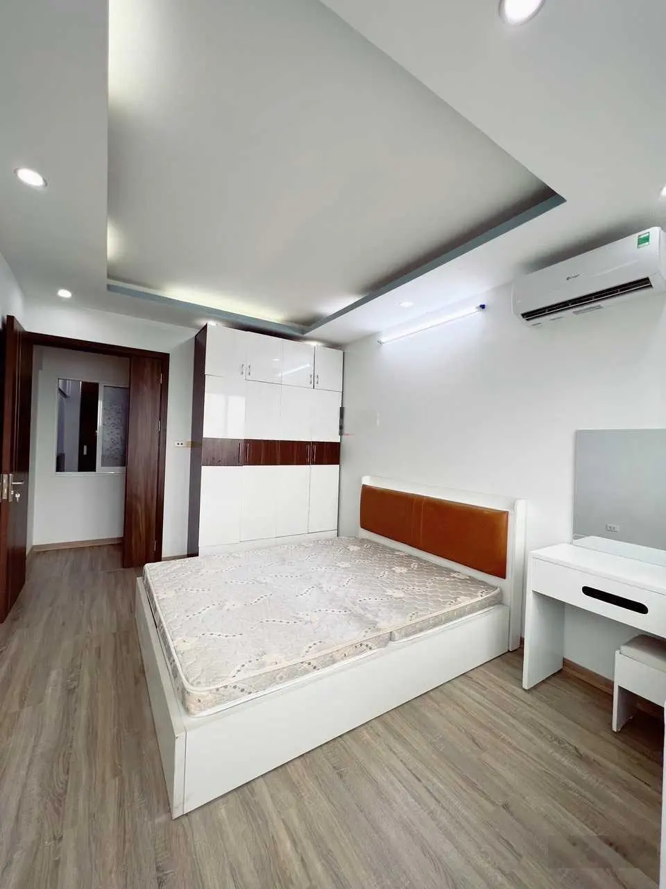 Cần bán căn hộ kđt Văn Khê, Hà Đông tòa ct1 dt 108m2 (3n 2w), 3.59tỷ sẵn sổ có nội thất, 0948 886 ***
