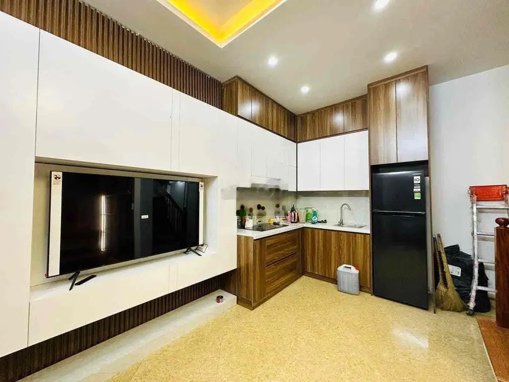 Bán nhà tại Xuân La, Tây Hồ. Diện tích 30m2