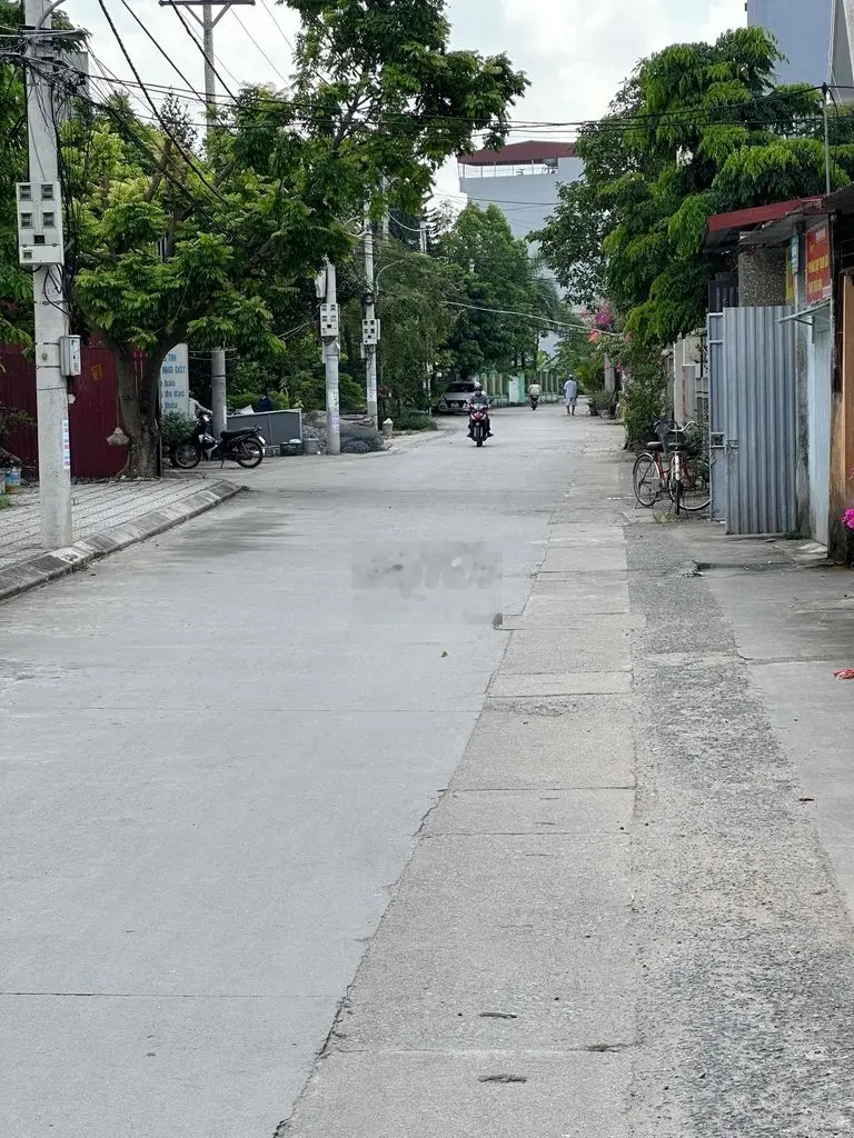 LÔ GÓC 3 MẶT THOÁNG, ĐƯỜNG THÔNG THOÁNG - CÁCH KHU TĐC ĐÔNG HỘI 20M