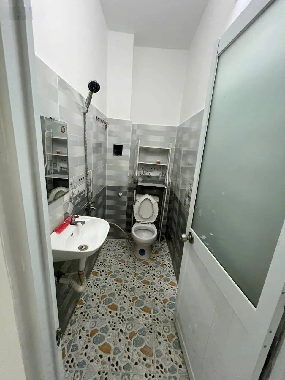 Cần bán gấp căn ccvb thuôc xã mỹ hạnh nam đức hòa long an 32m2
