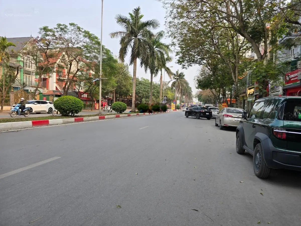 Bán Nhà Mặt Phố Nguyễn Khuyến 28,9 tỷ, 85m2, Hà Đông, HN kinh doanh sầm uất.