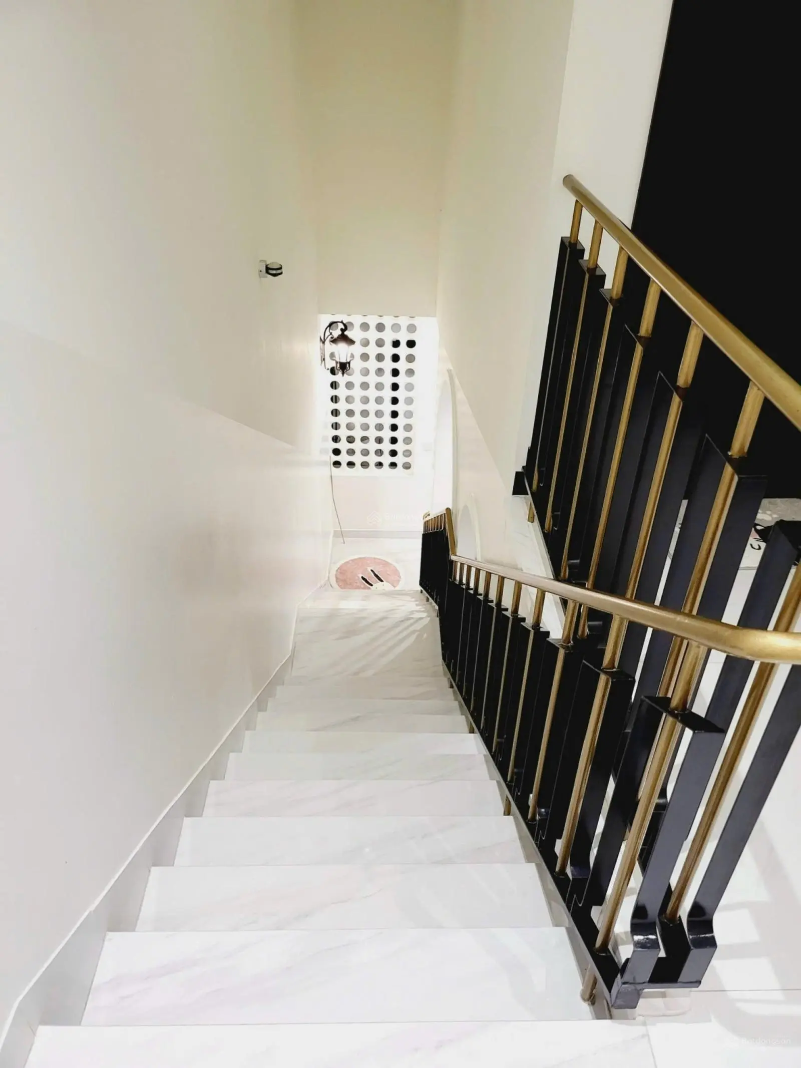 Nhà 3 tầng mặt tiền đường Số 7 Mỹ Gia, Gói 2 TP Nha Trang. Full nội thất đẹp. Giá 5.8 tỷ