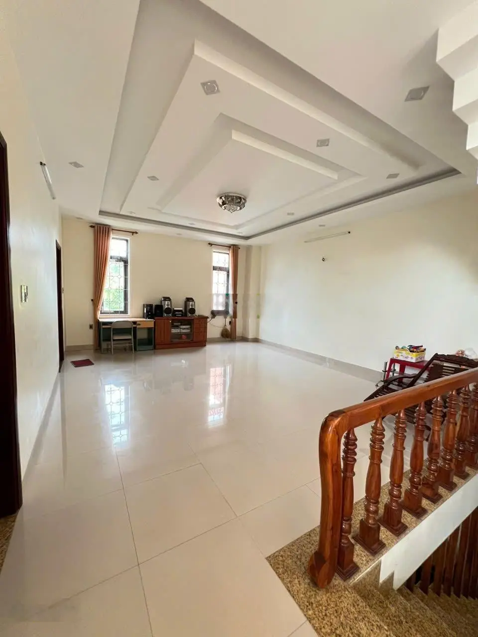 Bán biệt thự sân vườn 3 tầng đường Bùi Tá Hán khu Nam Việt Á, sát sông Hàn, Ngũ Hành Sơn- Giá 21 tỷ