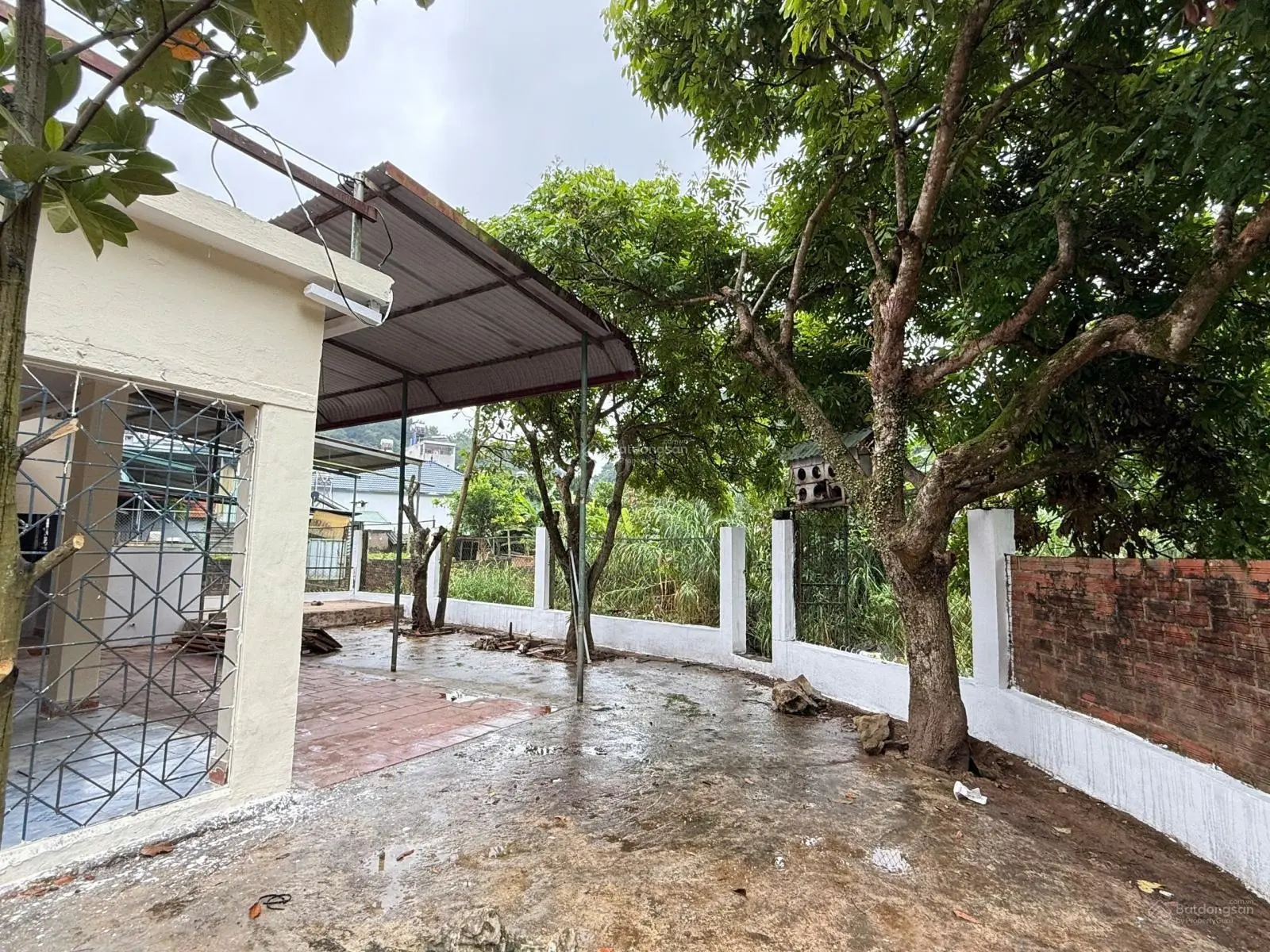 Bán Nhà Bên Sưới Cực Đẹp Tại Trung Tâm Thị Trấn Mộc Châu, Sơn La