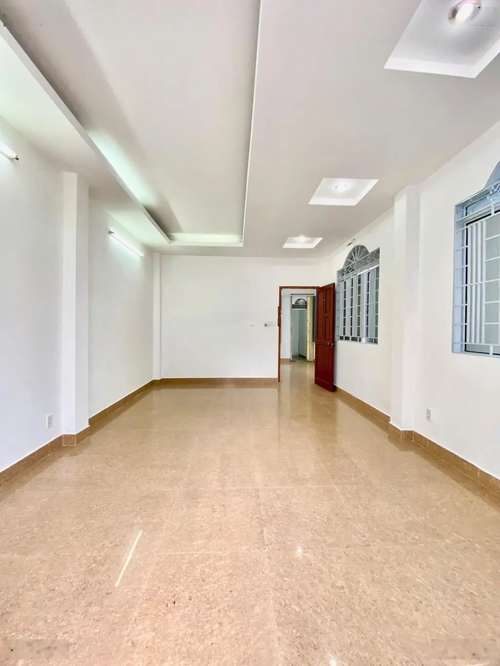 Bán gấp nhà hẻm xe hơi, Phan Huy Ích, Tân Bình tổng diện tích 225m2, giá chỉ 8,2 tỷ thương lượng