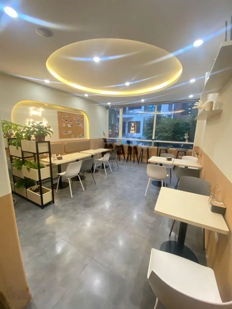 Cực đẹp - mặt phố vip trung tâm Hai Bà - thông số vàng - kinh doanh sầm uất