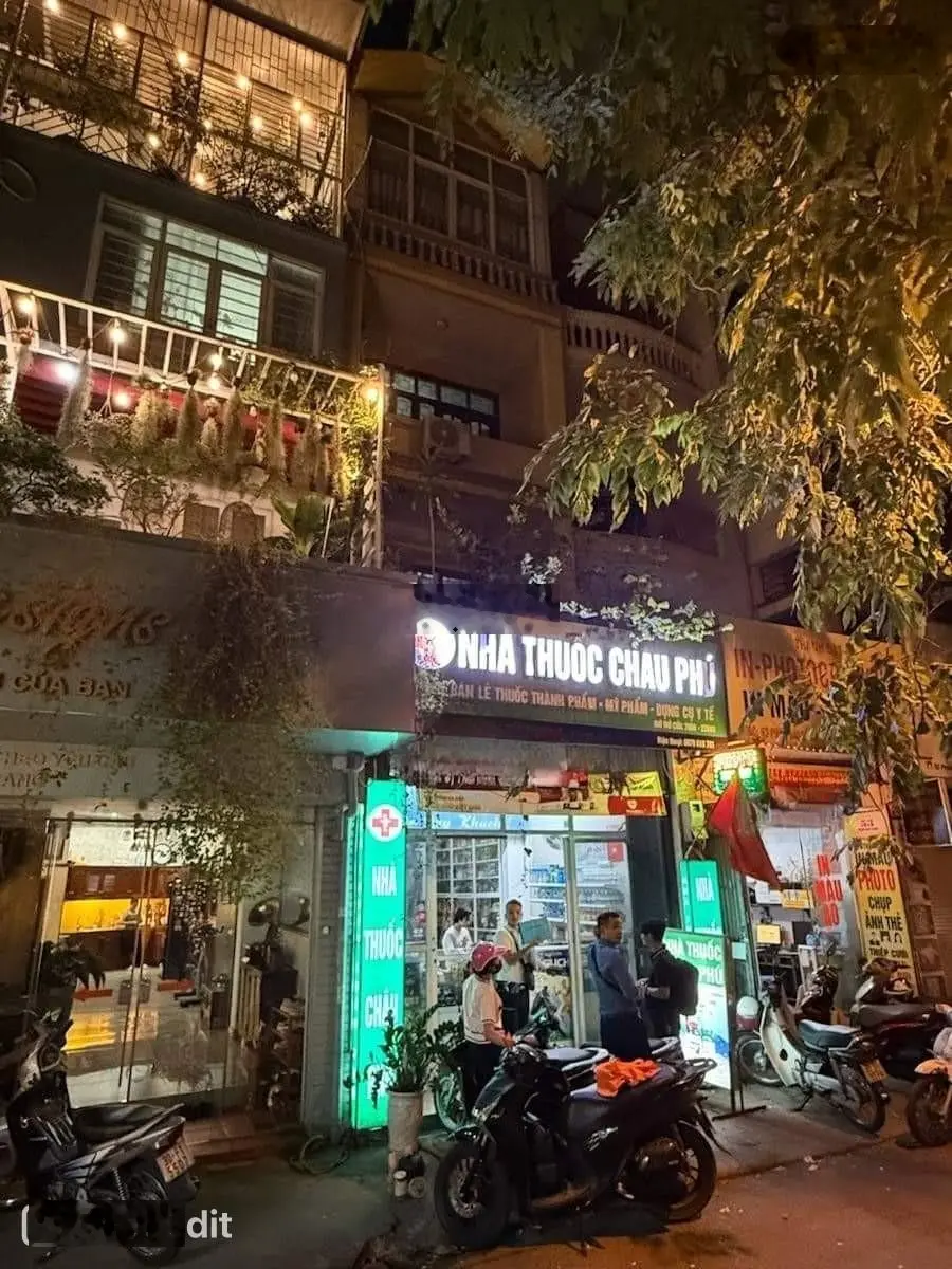 Bán nhà mặt phố, kinh doanh Nguyễn Chí Thanh, Đống Đa 58m 5 tầng MT 4m 21.3 tỷ