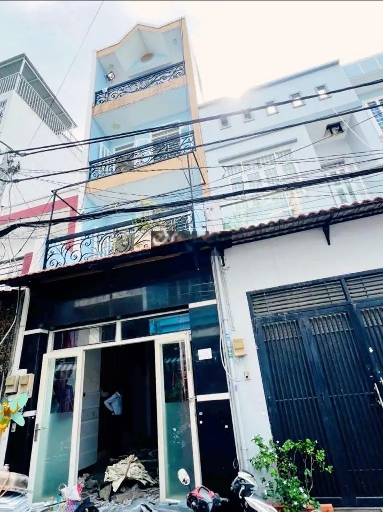 BÁN NHÀ HẺM XE HƠI 8m ,NGAY CÔNG VIÊN CẦU TRẮNG, GIÁP TÂN PHÚ . DIỆN TÍCH 48M2 . GIÁ NHỈNH 5 tỉ .