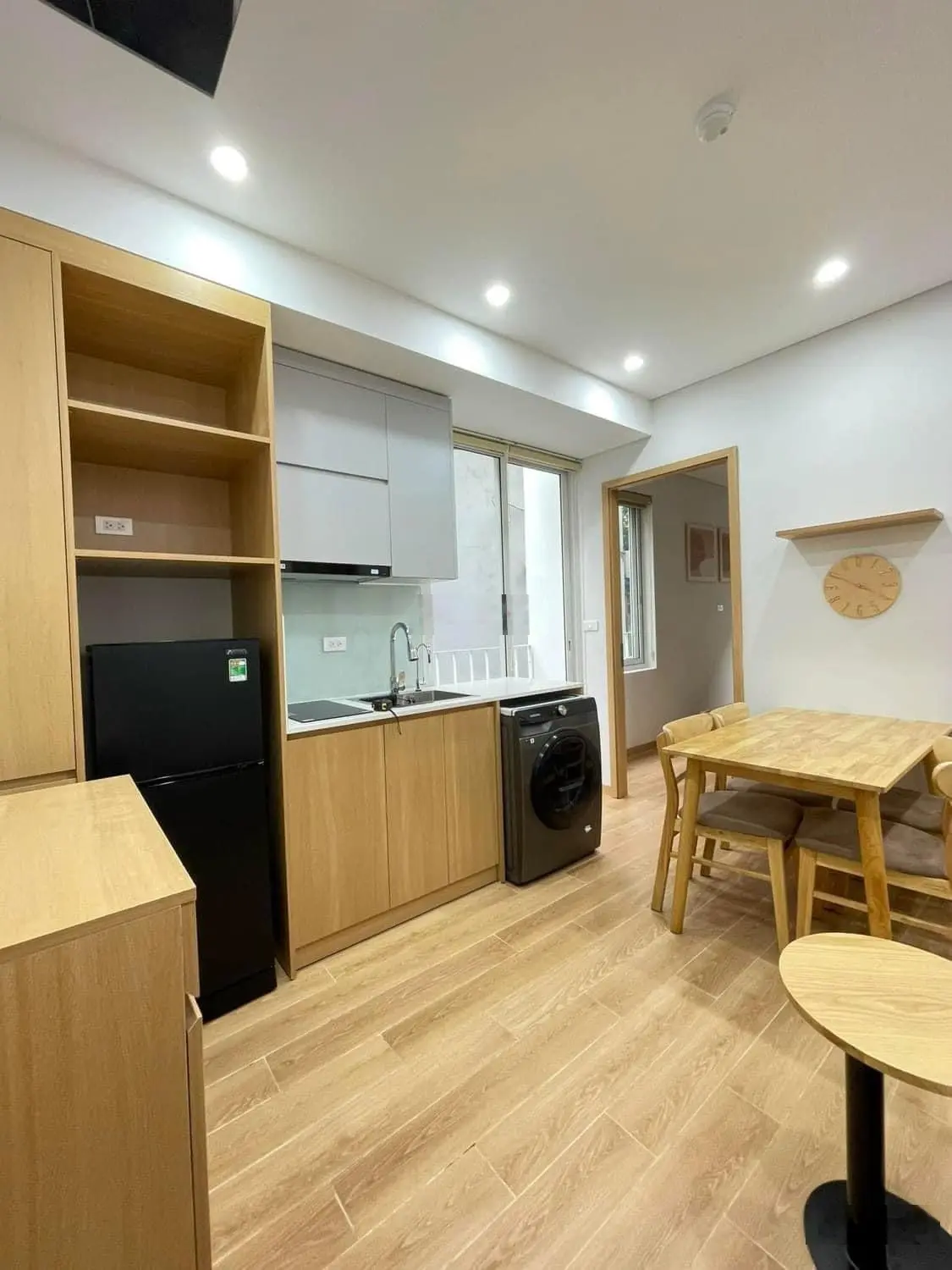 Nhanh! Bán nhà 90m2 - 7T thang máy - lô góc - ô tô - 16 phòng KK - DT 100tr/th - Xuân La, Xuân Đỉnh