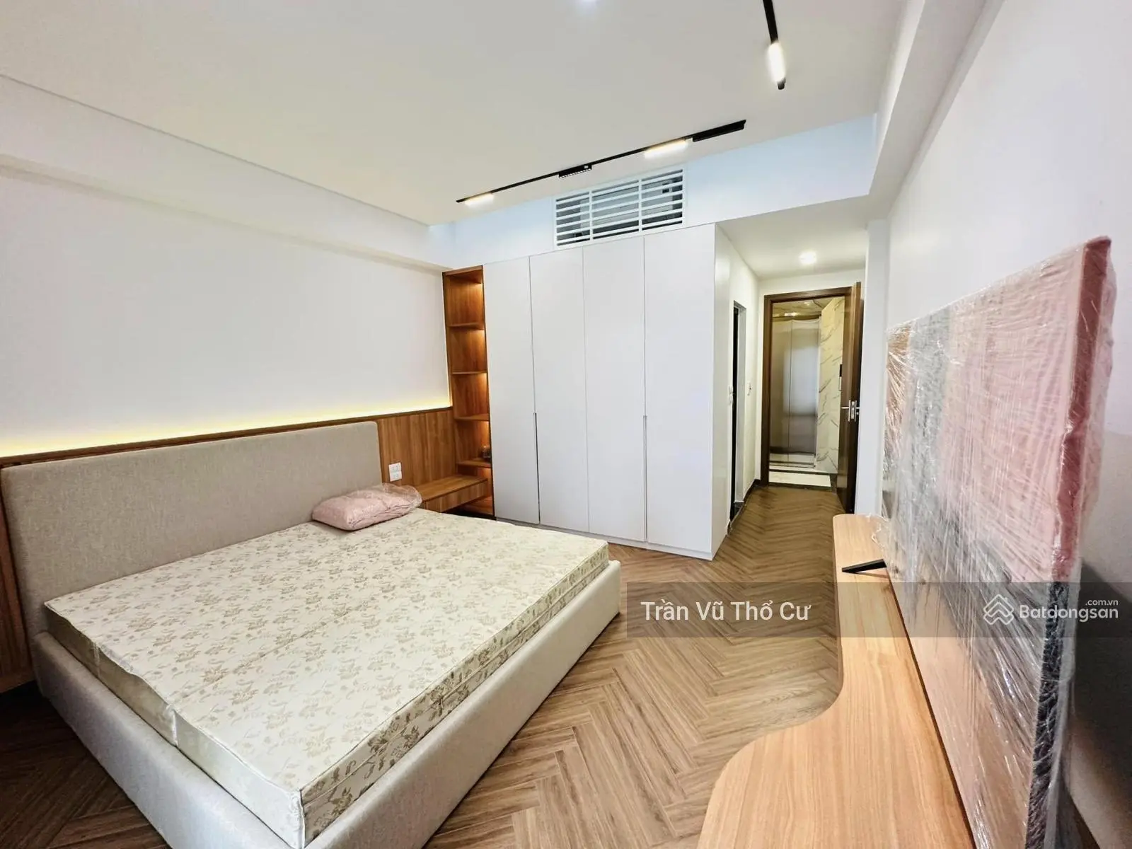 Siêu phẩm tây hồ nhà mới đẹp long lanh thang máy gara ô tô ở ngay