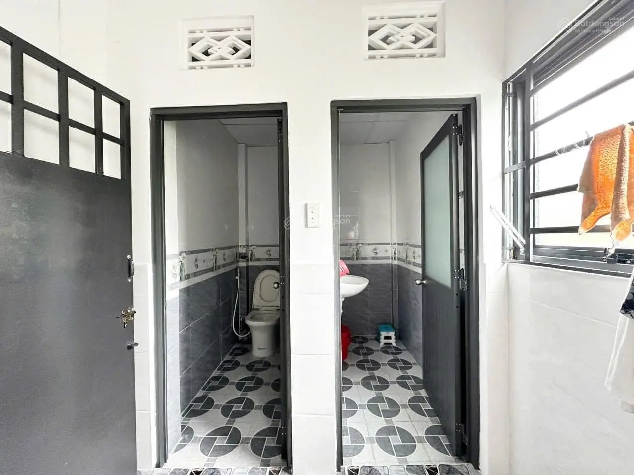 5,6x14m Trệt lửng 3 PN sổ hồng riêng giá chỉ 2tỷ980tr thị trấn Nhà bè