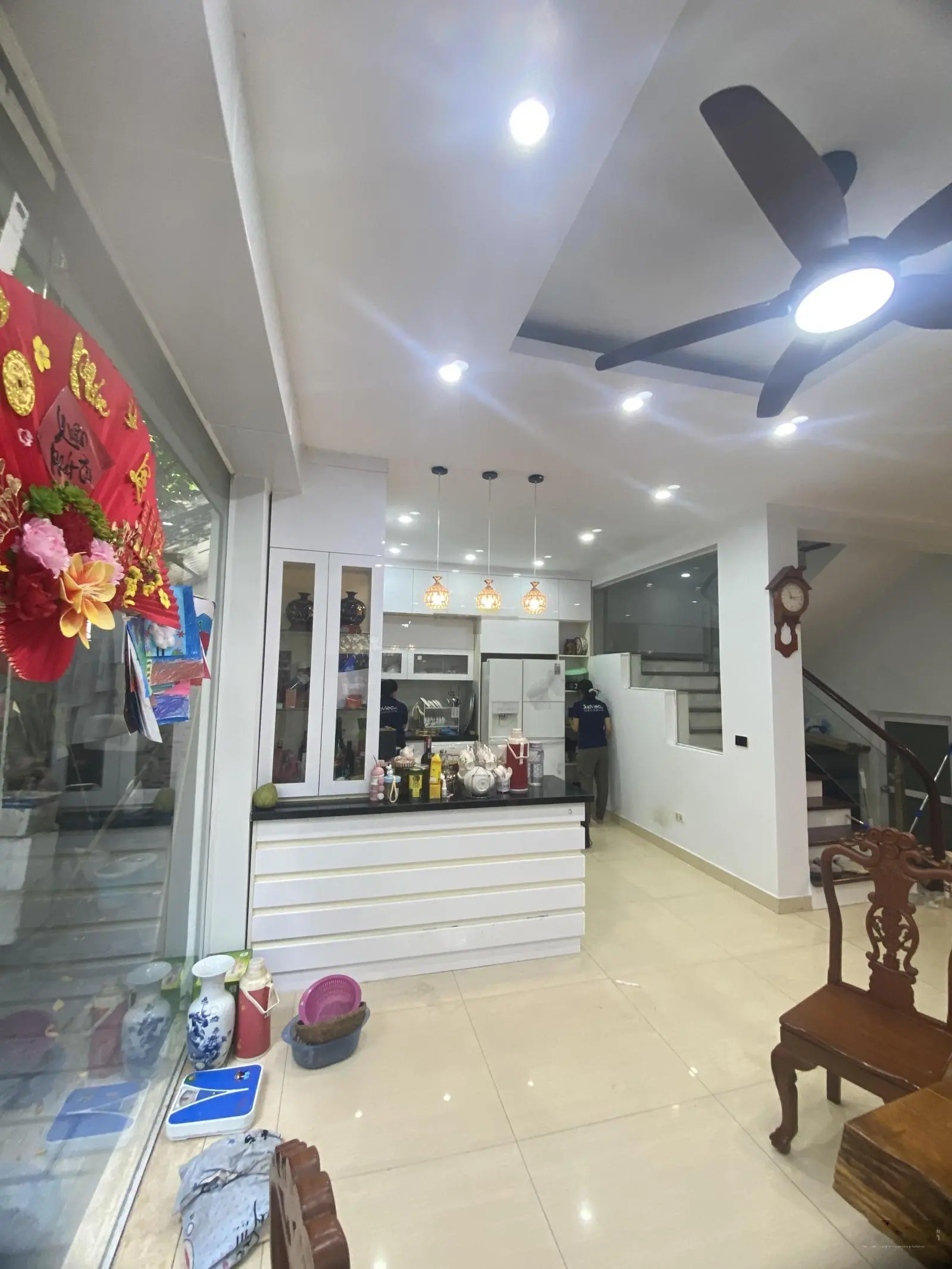 Bán gấp biệt Thự Việt Hưng 200mx4tầng - Mặt Phố ô tô tải tránh, xung quoanh 3 vườn hoa siêu thoáng