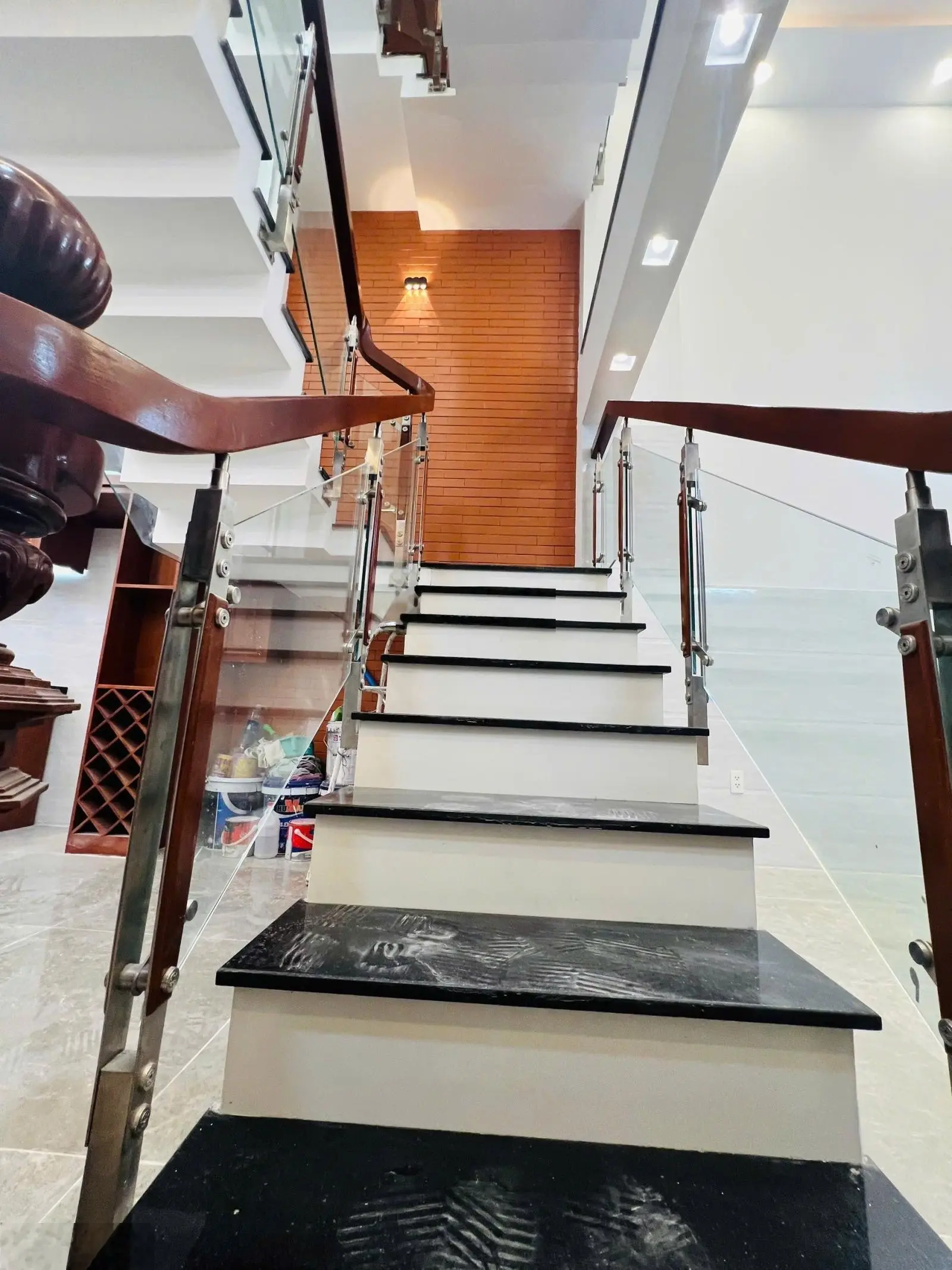Bán NR 4PN 4WC tại Hương lộ 2, 6,5 tỷ, 50m2, hàng hot