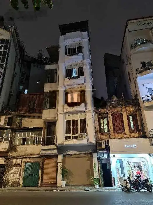 Bán nhà mặt phố Bà Triệu, Hoàn Kiếm 4 tầng vỉa hè kinh doanh vừa tiền chỉ 20 tỷ gần hồ Hoàn Kiếm