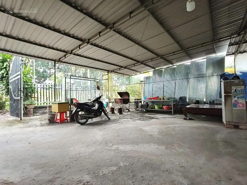 Chủ ngộp bank 6,5tỷ gấp bán nhà hàng sân vườn bên sông 1602m2, full thổ chỉ 8,5 tỷ