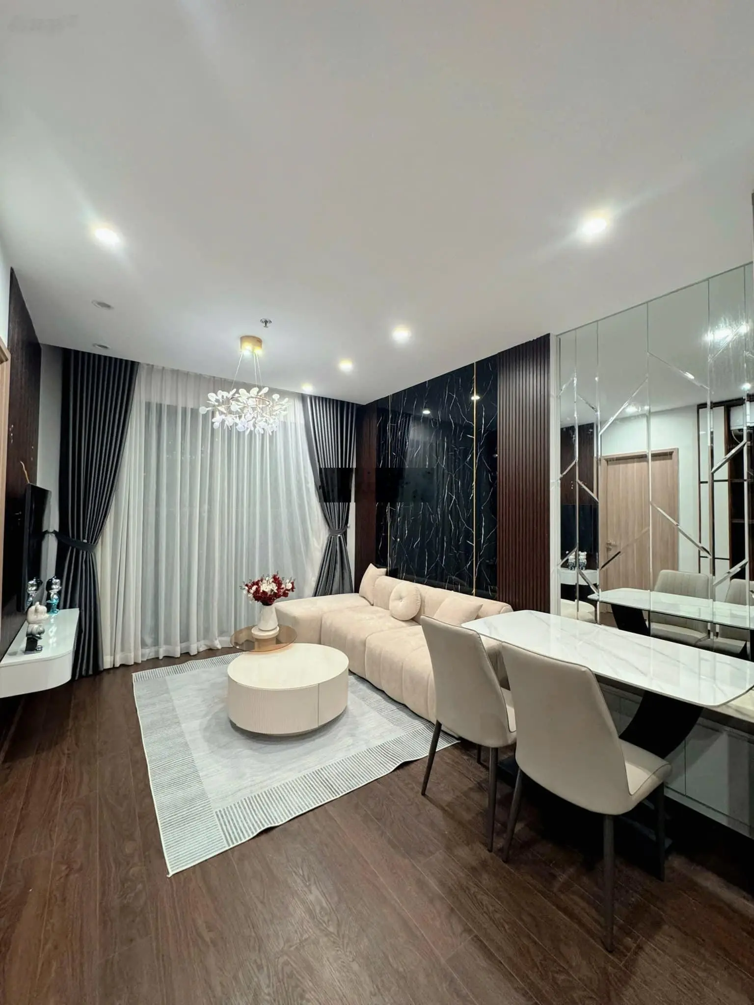 Chính Chủ Cần Bán Gấp Căn 2PN 2VS, Dt:87m2, Bc: ĐN, Tầng Trung Đẹp, Dự Án Roman Palza, Giá 65tr/m2
