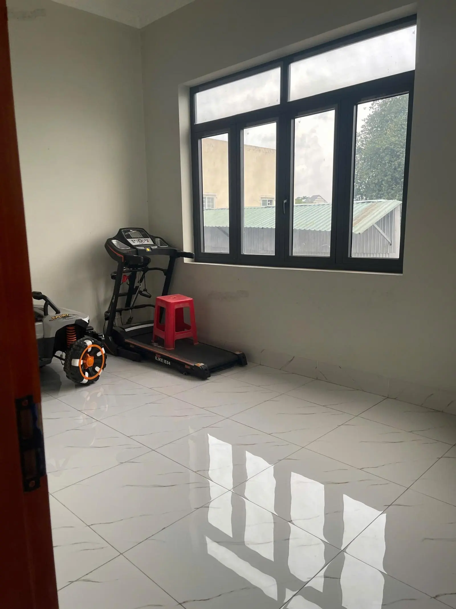 Bán nhà góc 2 mt hẻm xe tải p.hoá an sau cty pouchen