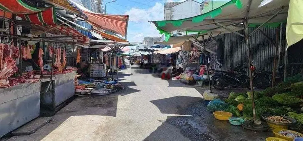 nền thổ cư chợ phường 8
