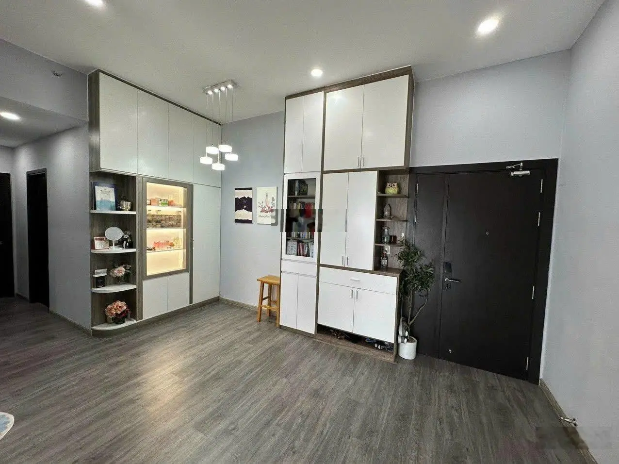 Giảm giá kịch sàn - Nhà đẹp giá tốt bán căn hộ RichStar 3PN2WC 3 tỷ 450. Nhà full nội thất đẹp