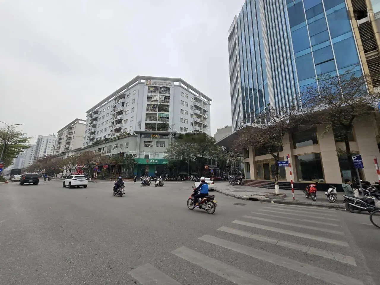 Chính chủ Tôi bán nhà mặt phố Trần Thái Tông - Nguyễn Phong Sắc 5T 46m2 vỉa hè 6m cho thuê 38tr/th
