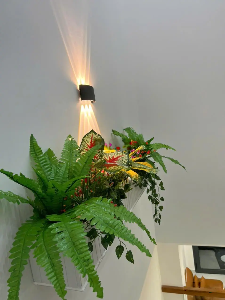 * Bán nhà riêng, TNP B, Quận 9. DTSD: 86.6m2, 2lầu, SHR, nở hậu, 3PN, nhà mới, nhỉnh 4 tỷ