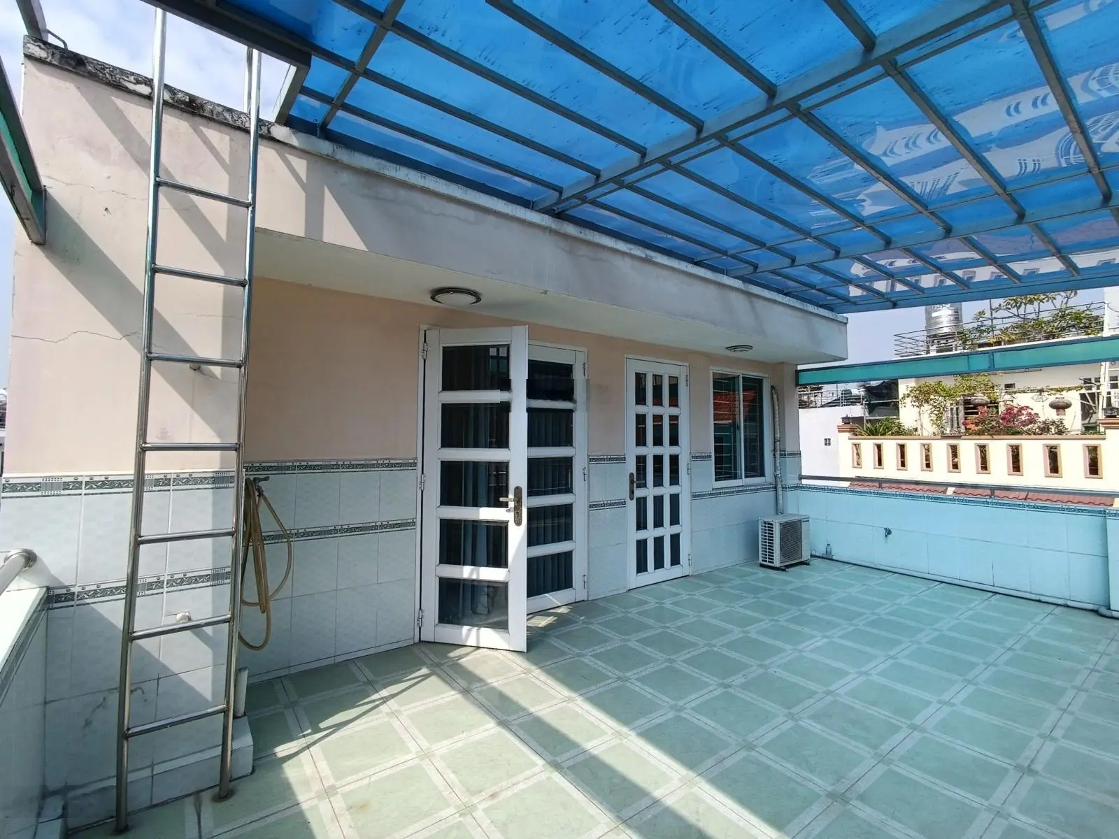 Bán nhà 1 sẹc Vạn Kiếp vừa Ở vừa Cho Thuê 66m2 ngang 6,6m 6 phòng ngủ chỉ 7,5 Tỷ có bớt