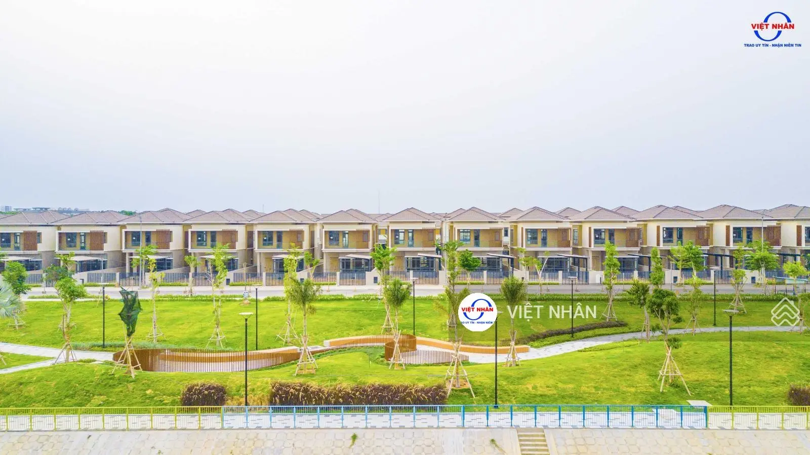 Vsip mở bán phân khu đẹp nhất - biệt thự 250m2, Shophouse 168m2 ngay thành phố mới Bình Dương