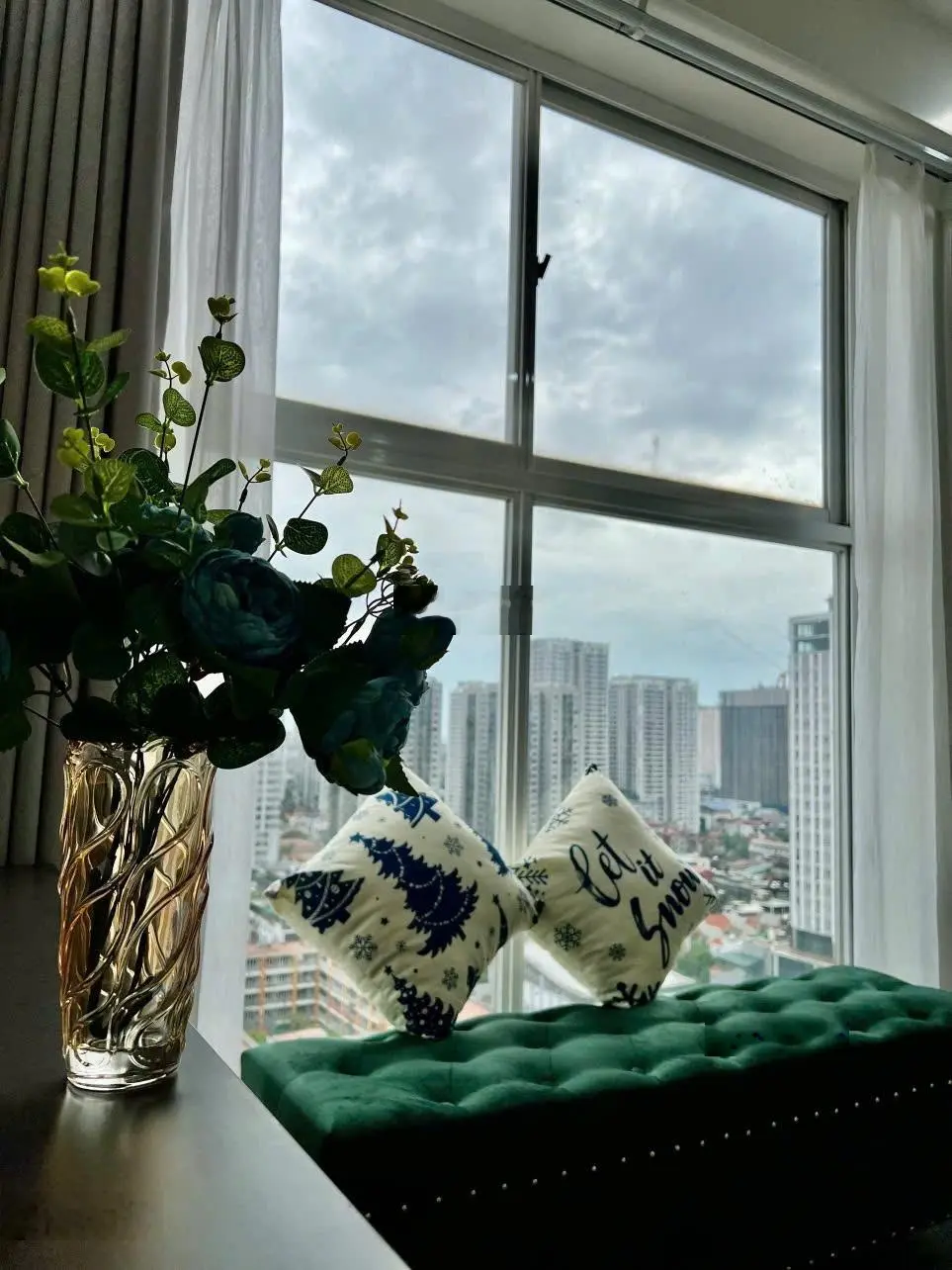 Chính chủ cần bán căn 67,5 m 2PN 2wc Eco Green City, Hà Nội, giá 3,8 tỷ. Liên hệ 0355 075 ***