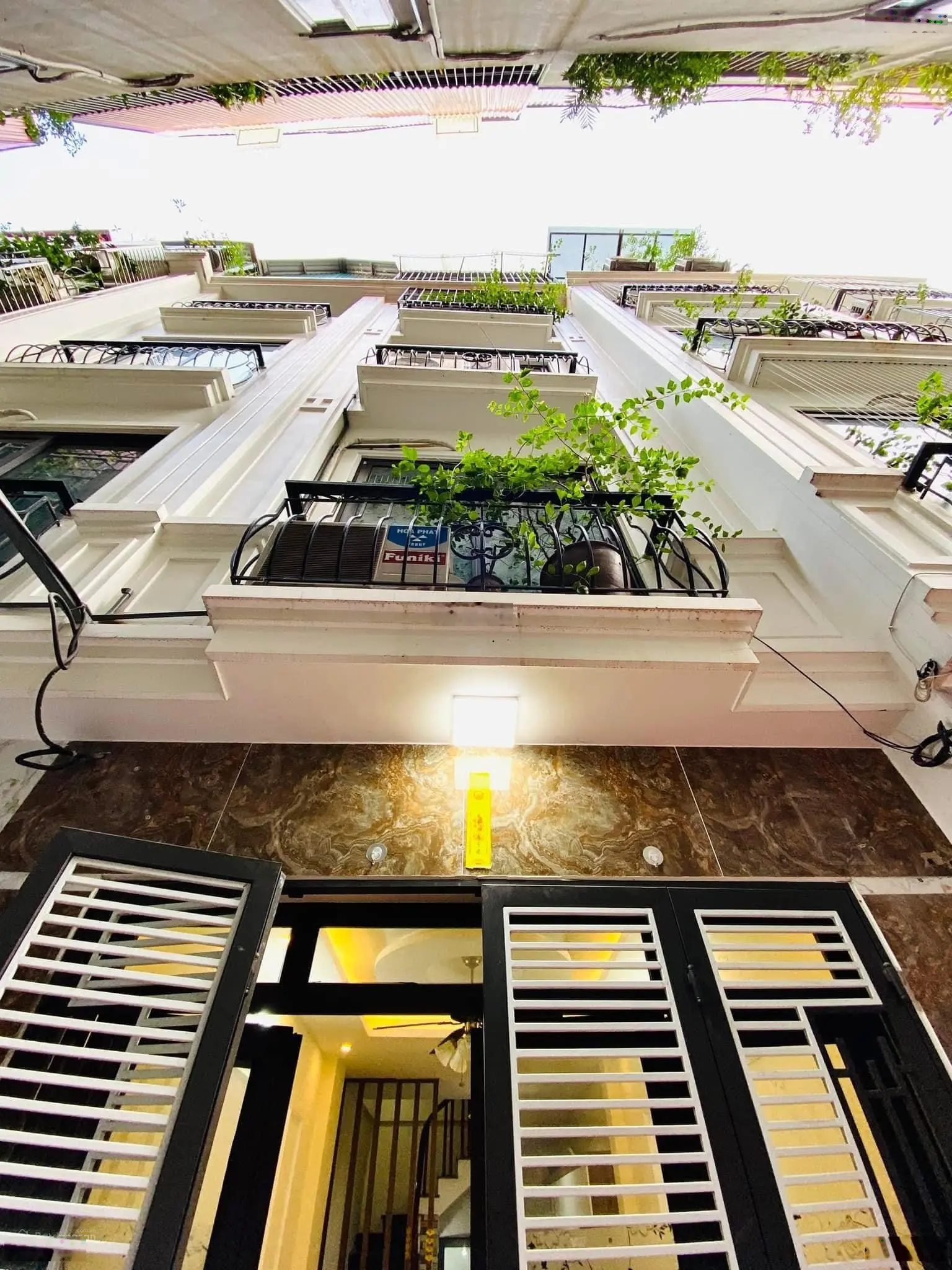 5.15 tỷ - nhà đẹp hiếm có - chỉ cách ô tô 20m - dành cho người biết thưởng thức