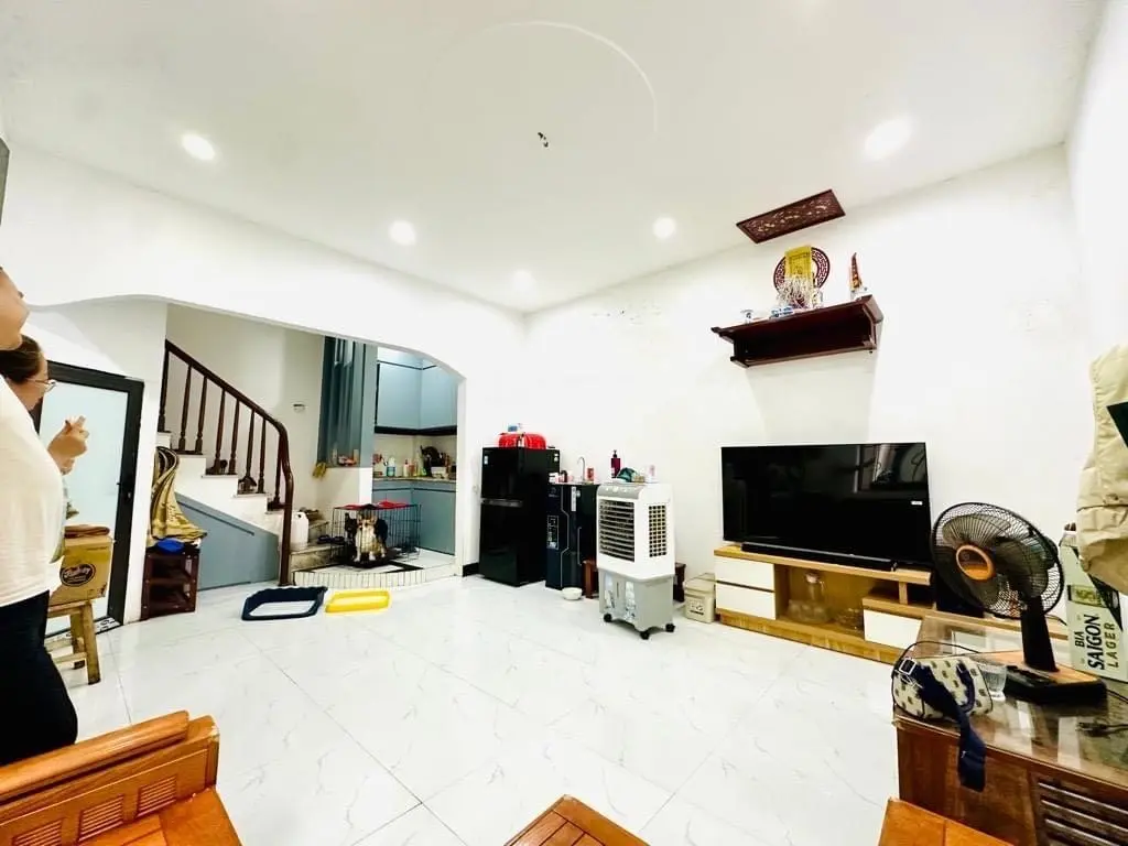 Ban nhà nguyễn quý trị-kiêu kỵ-gia lâm