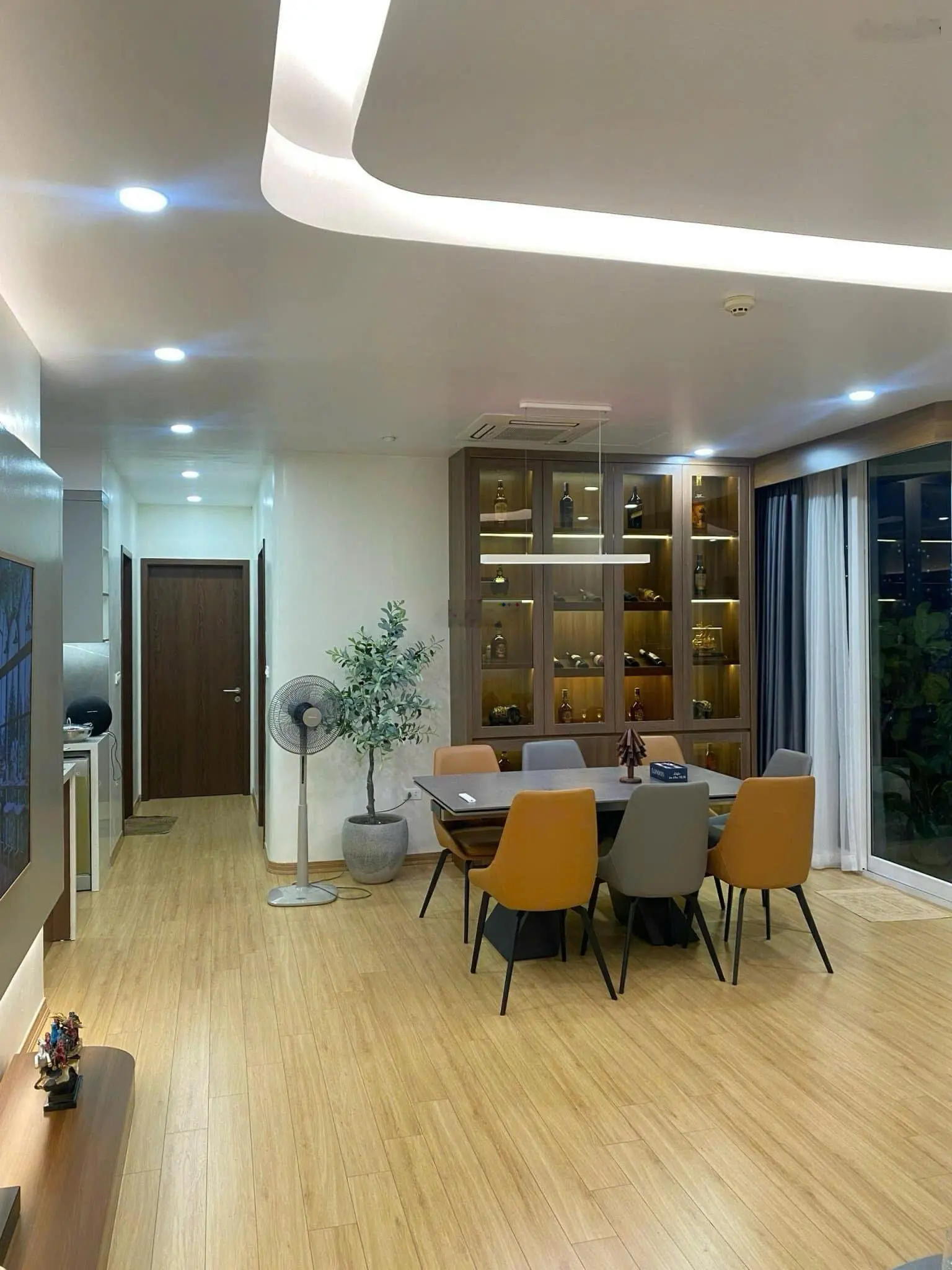 Bán căn hộ 3Pn - 110m2, trục hoa hậu tại chung cư Pico , số 173 Xuân Thuỷ, Cầu Giấy. LH: 0969 362 ***