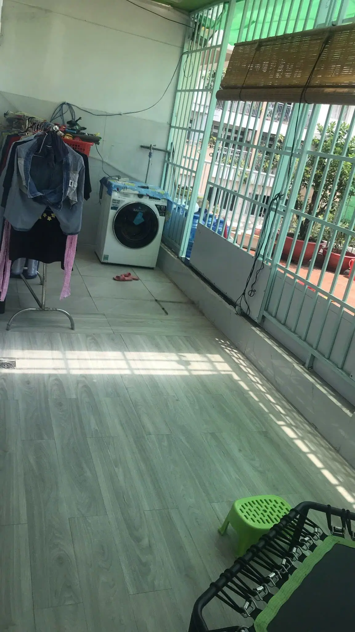 Bán căn hộ sân vườn chung cư Vĩnh Tường Bình Tân 93m2 nhà bonus thêm 120m2 sân vườn SHR 2tỷ5 TL
