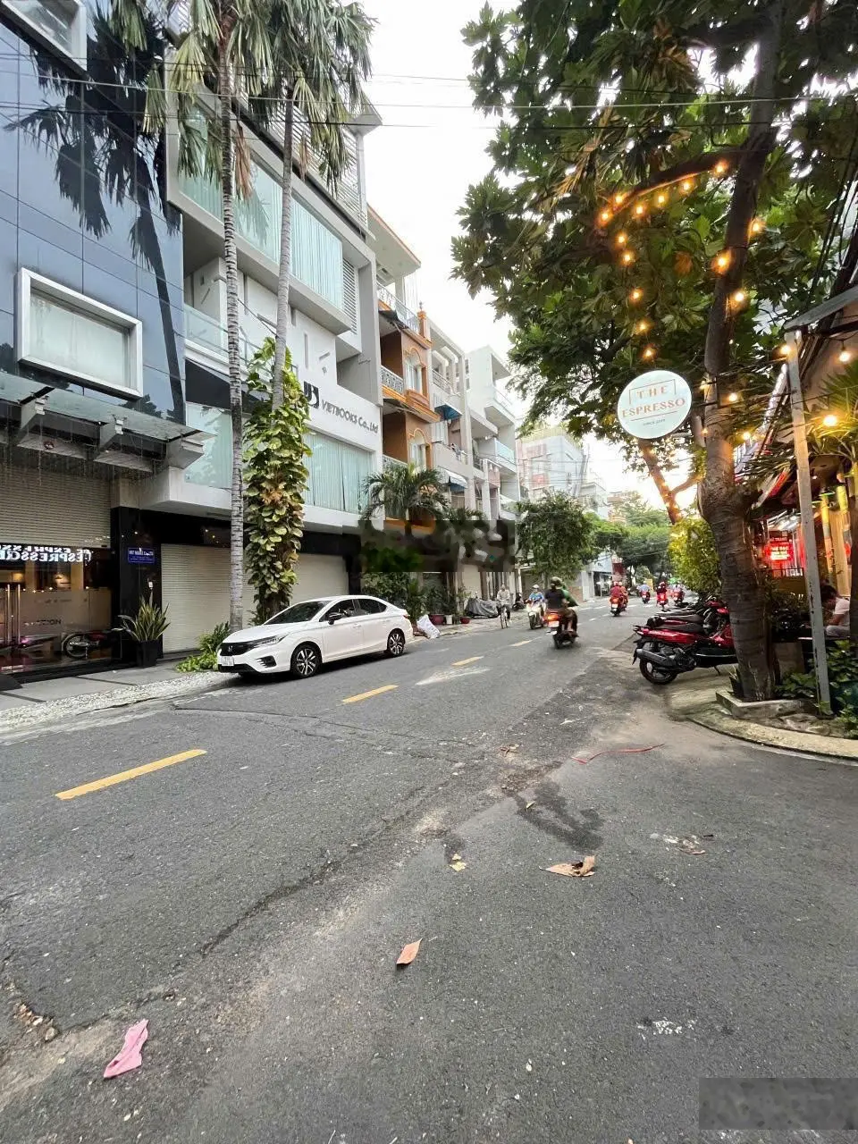 Bán nhà 1 trệt 2 lầu, Mt Nguyễn Cửu Đàm - 13,2 Tỷ DT 4x20m Gần Tân Sơn Nhì