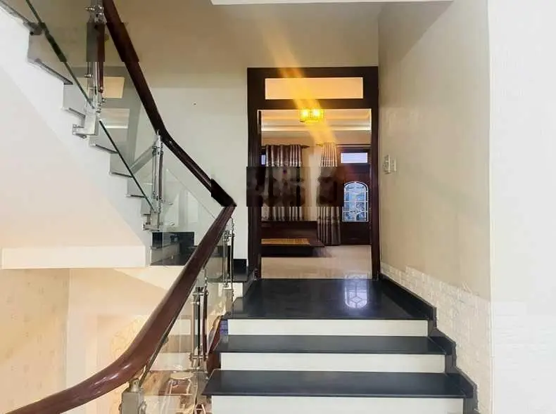 Bán nhà HXH Bạch Đằng, P2, Tân Bình, 56m2, 4 tầng, Ninh nhà phố