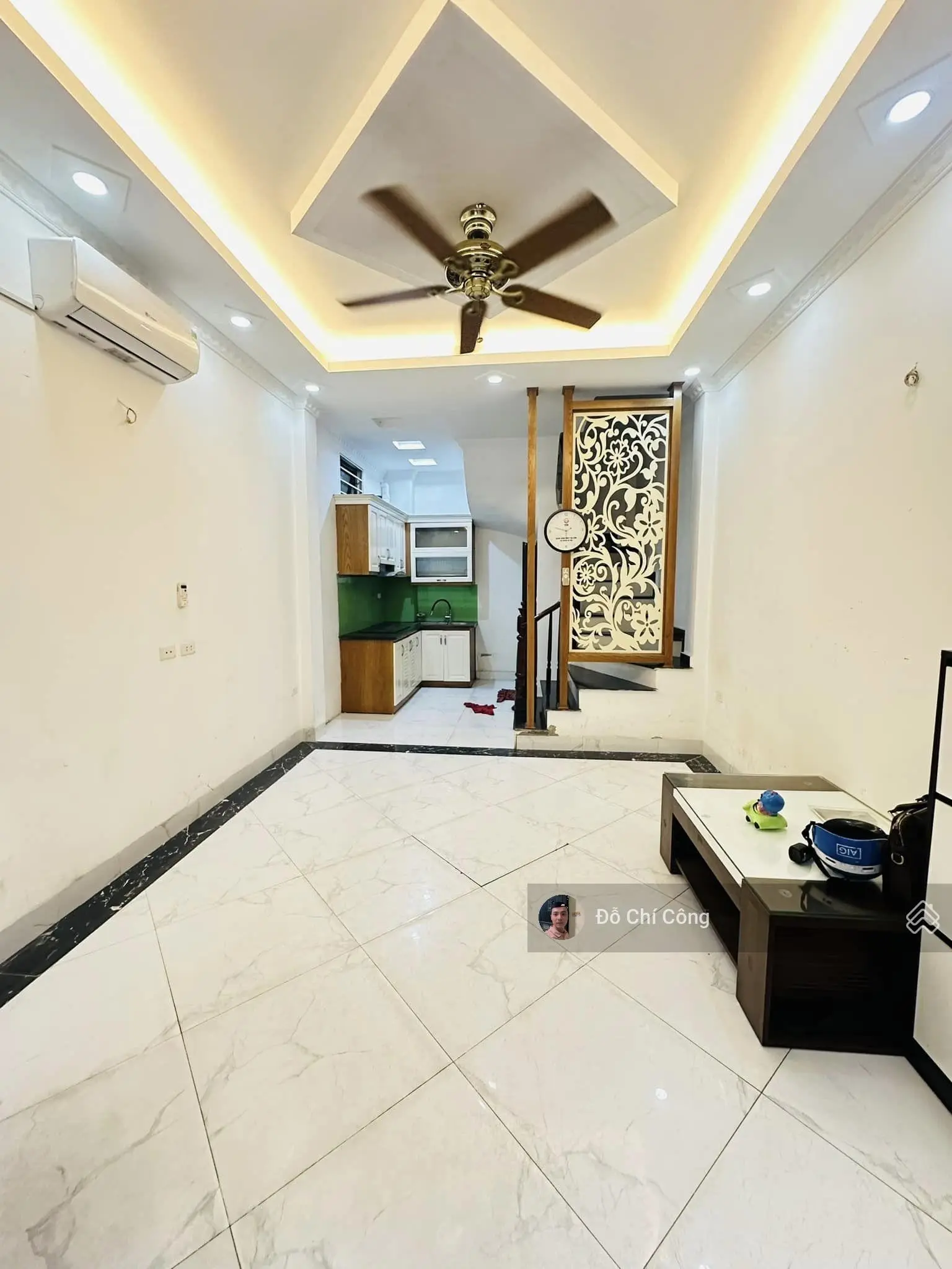 Quỳnh Mai - phố 8/3 - ngõ thông - lô góc - 37m2 - 6.2 tỷ